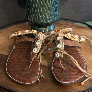 NWOT Sam Edelman Beaded Brown Thong Sandals Leather Size 10
